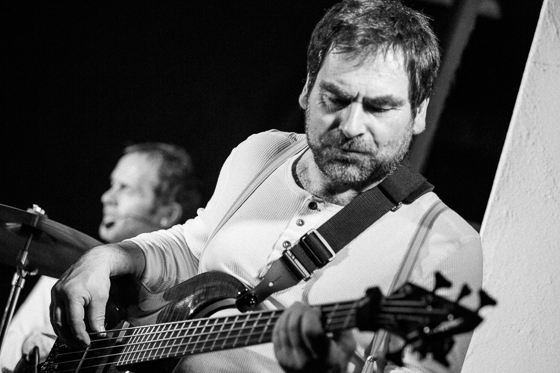 Wolfgang Saller: Bass